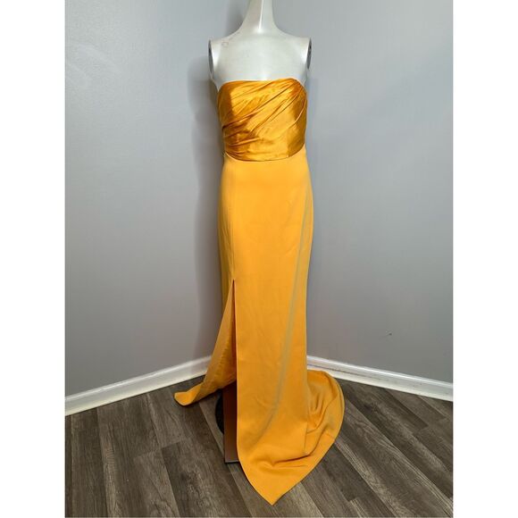 Cinq à Sept Estela Side Slit Gown - Picture 6 of 11